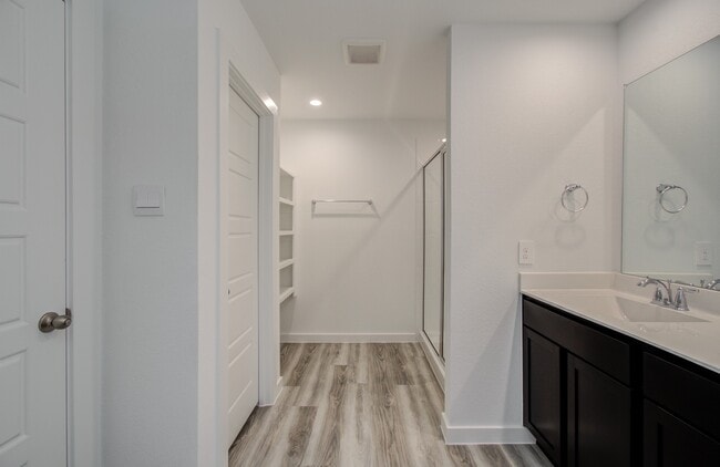 Building Photo - 12318 Churchill downs Dr