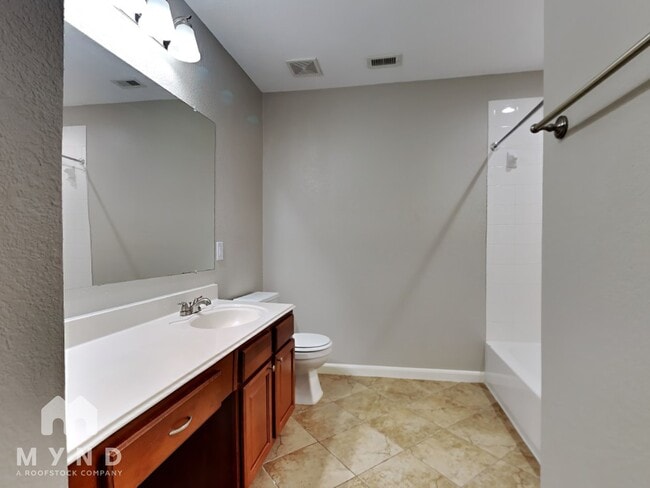 Building Photo - 7102 Cypress Pr Dr