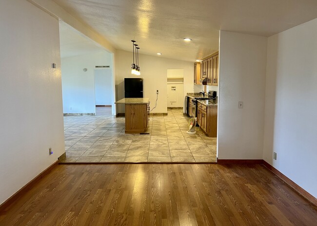 Building Photo - 5296 Comanche
