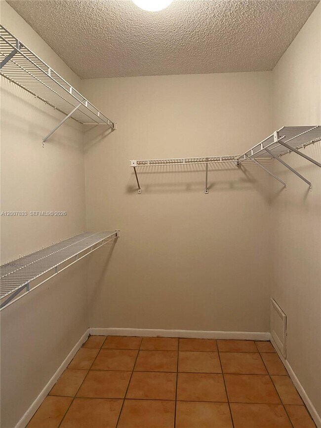 Building Photo - 11251 SW 13th St