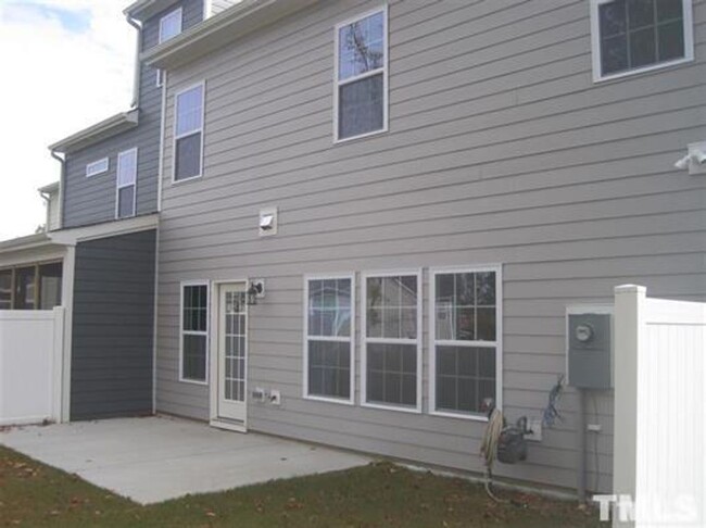 Building Photo - 2784 Masonboro Ferry Dr