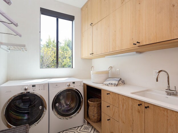 Great Laundry - 941 Princeton Dr
