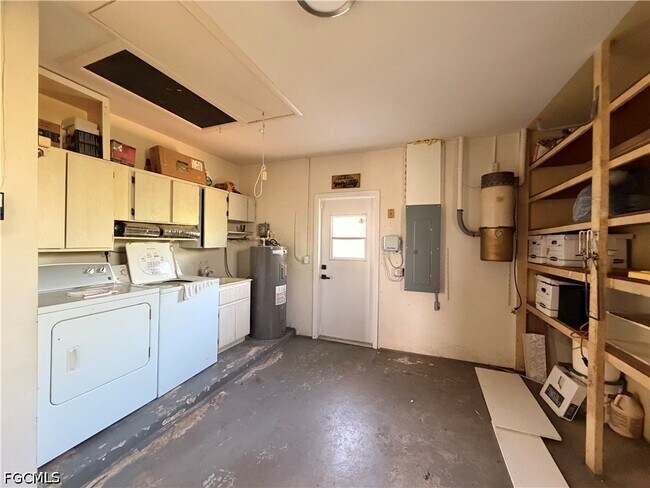 Building Photo - 334 SE 47th Terrace