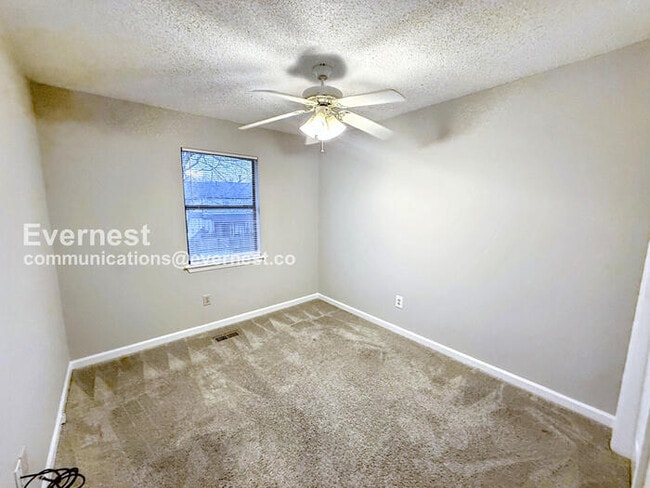 Building Photo - 5406 Notting Hill Rd