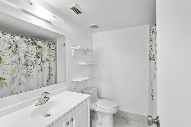 Building Photo - 2075 SW 122nd Ave