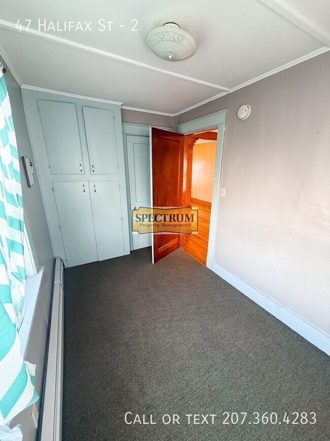 Building Photo - 47 Halifax St