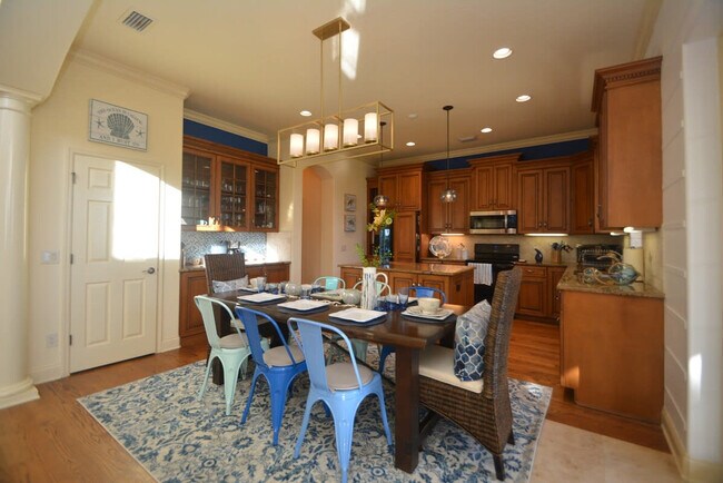 Building Photo - 58 Ocean St