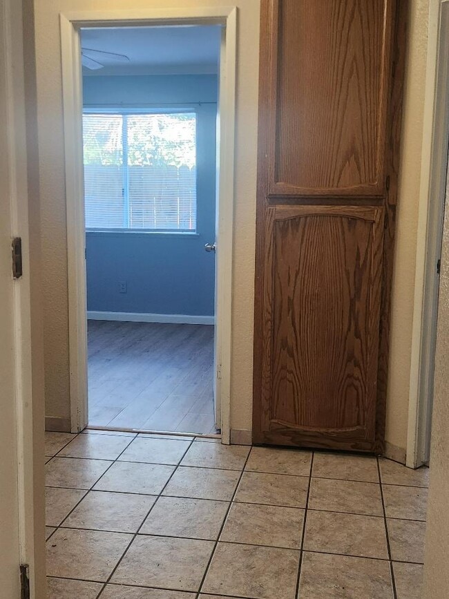 Building Photo - 8627 Duryea Dr