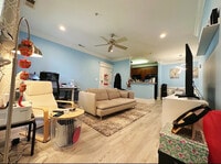 Building Photo - 422 Waterford Lake Dr