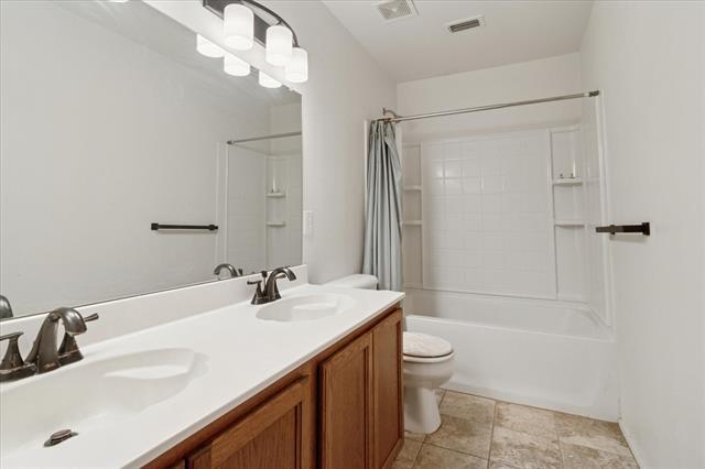 Building Photo - 13340 Hursey Dr