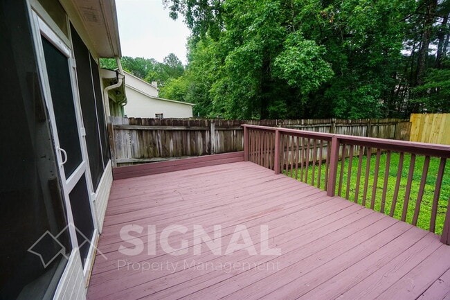 Building Photo - 112 Timberleaf Cir