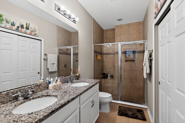 Building Photo - 17523 Promenade Dr