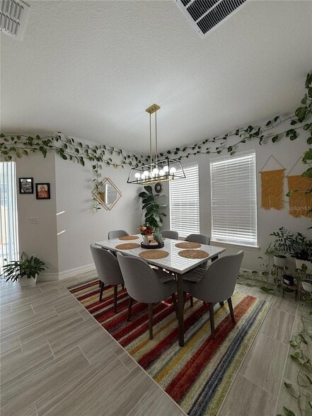 Building Photo - 1785 Pasture Lp