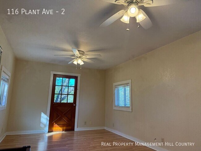 Building Photo - 116 N Plant Ave