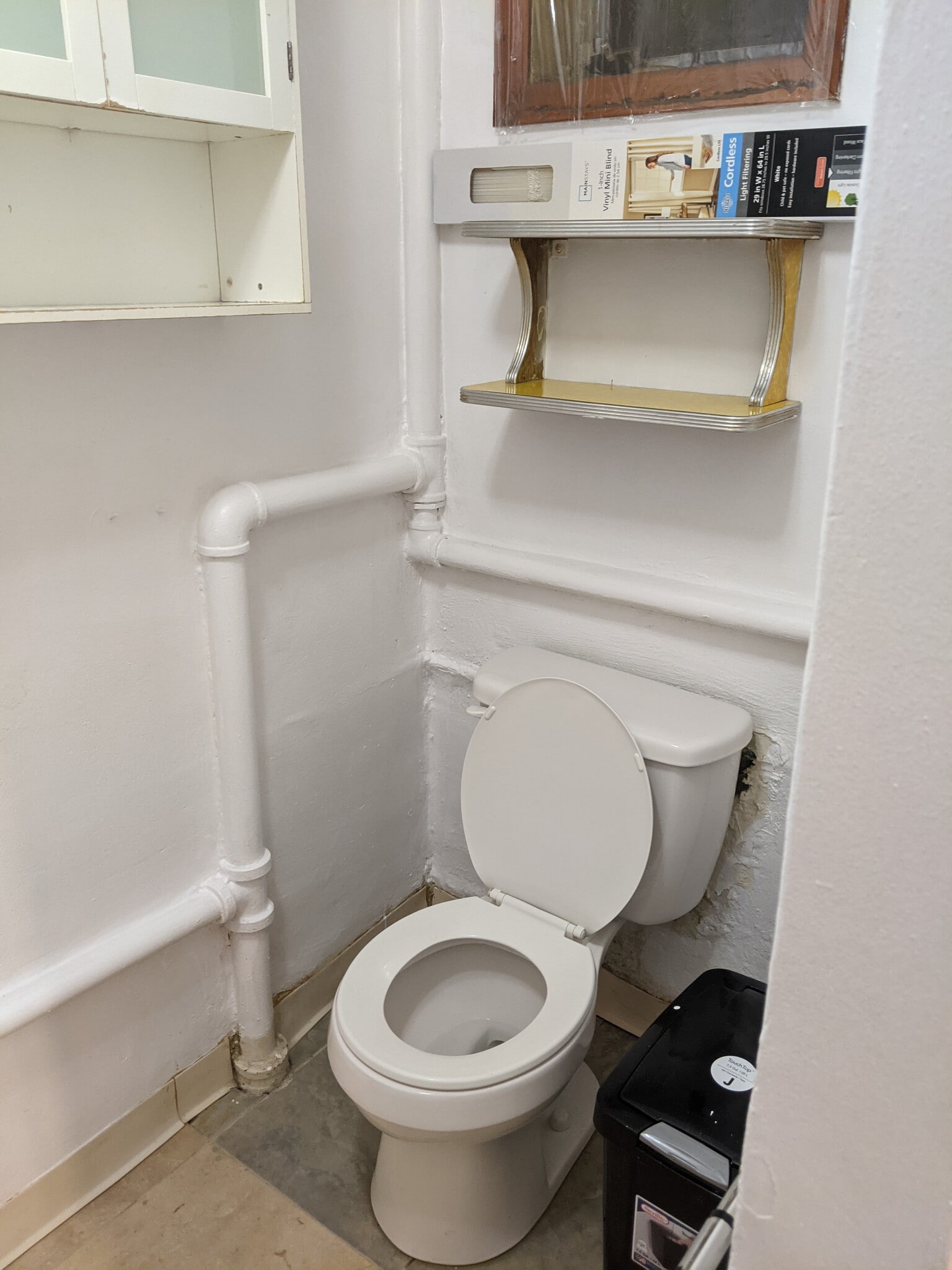 Building Photo - 639 Oakdene Ave