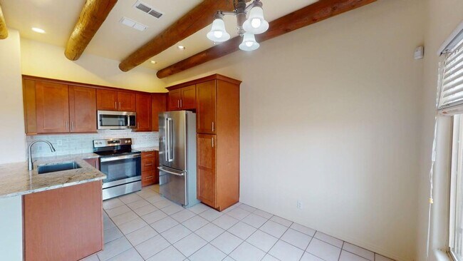 Building Photo - 4759 Solecito Way