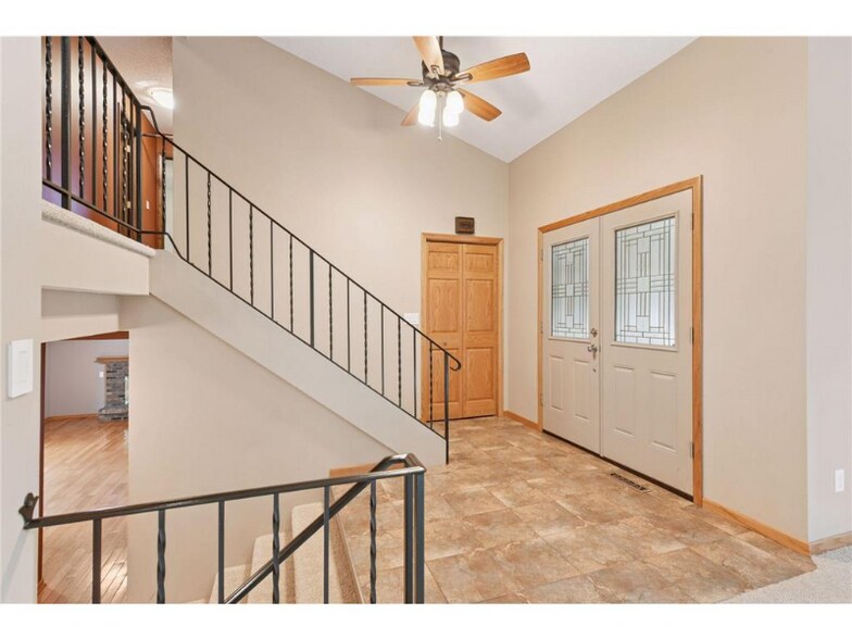 Building Photo - 10829 Forestview Cir