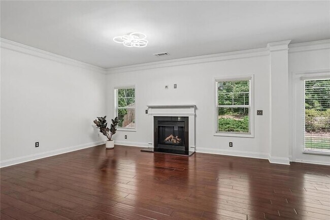 Building Photo - 5811 Kendrix Ridge Dr
