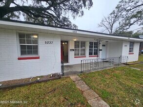Building Photo - 5237 San Juan Ave