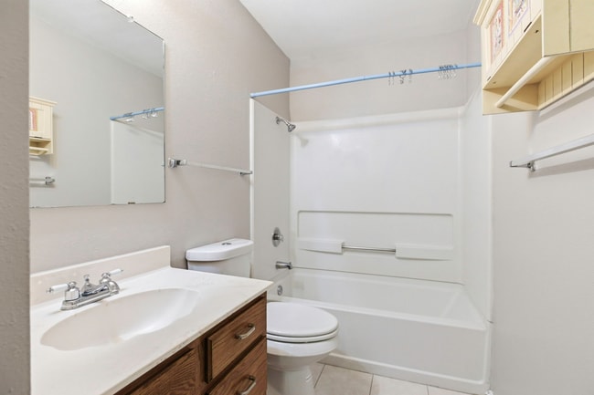 Building Photo - 9706 Autumn Dew