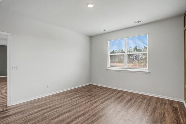 Building Photo - 3 BED | 2 BATH | TWO CAR GARAGE | WHITAKER PARK AT SAVANNAH QUARTERS | AVAILABLE NOW