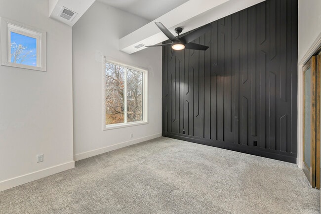 Building Photo - 4133 Virginia Ave