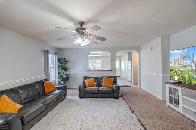 Building Photo - 914 Parsonfield Ct