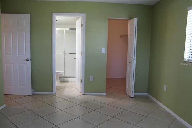 Building Photo - 5696 Baywater Dr
