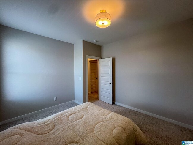 Building Photo - 4740 Arden Wy