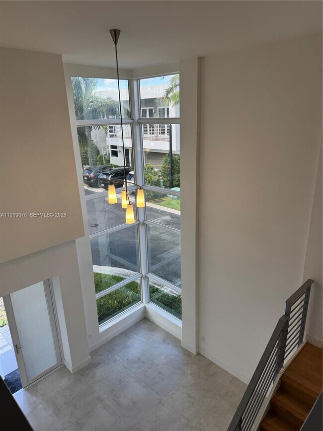 Building Photo - 7547 NW 98th Ave