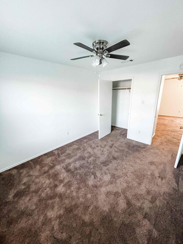 Building Photo - 1604 Windward Dr