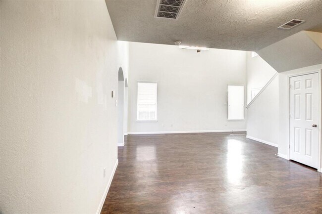 Building Photo - 1134 Lexington Grove Dr