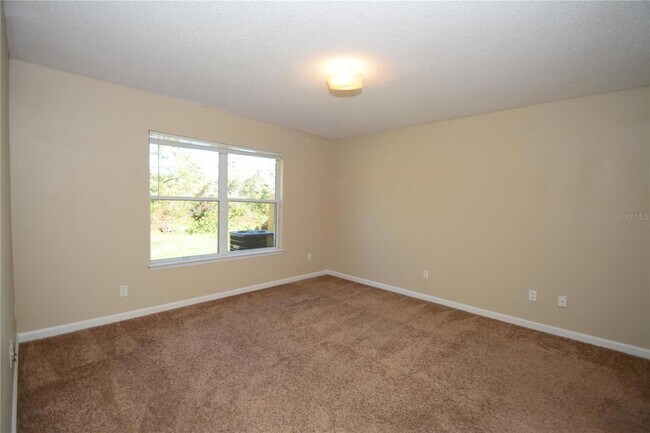 Building Photo - 33 Rosepetal Ln