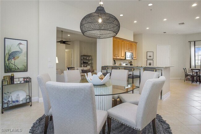 Building Photo - 9239 Tesoro Ln