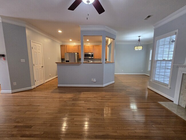 Building Photo - 4333 Flintlock Ln