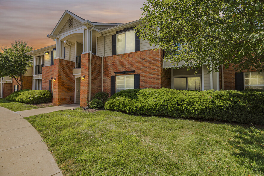 Primary Photo - Fieldstone Apartments