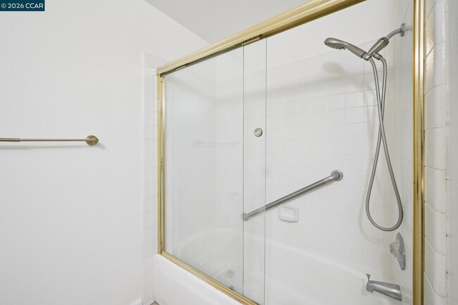 Building Photo - 2137 Presidio Ct