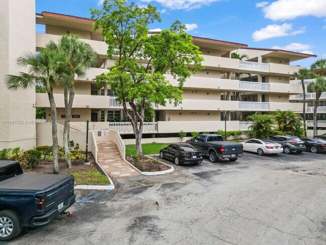 Building Photo - 7021 Environ Blvd
