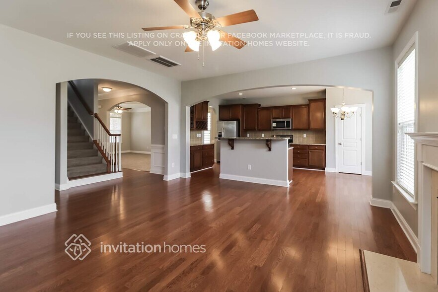 Building Photo - 8024 Whitehawk Hill Rd