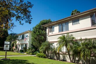 Building Photo - mel102