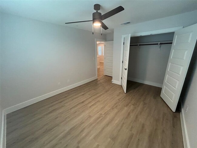 Building Photo - 7601 Bow Ct