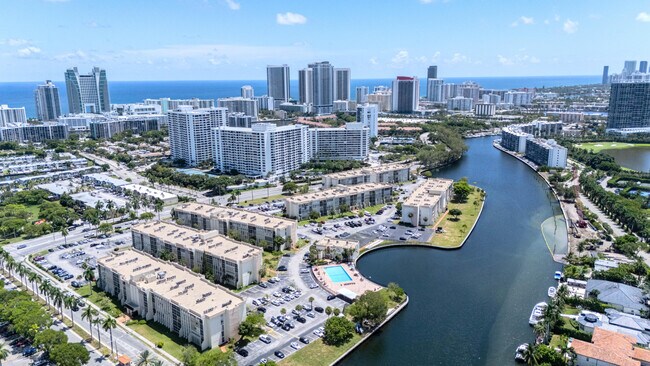 Building Photo - 801 Three Islands Boulevard