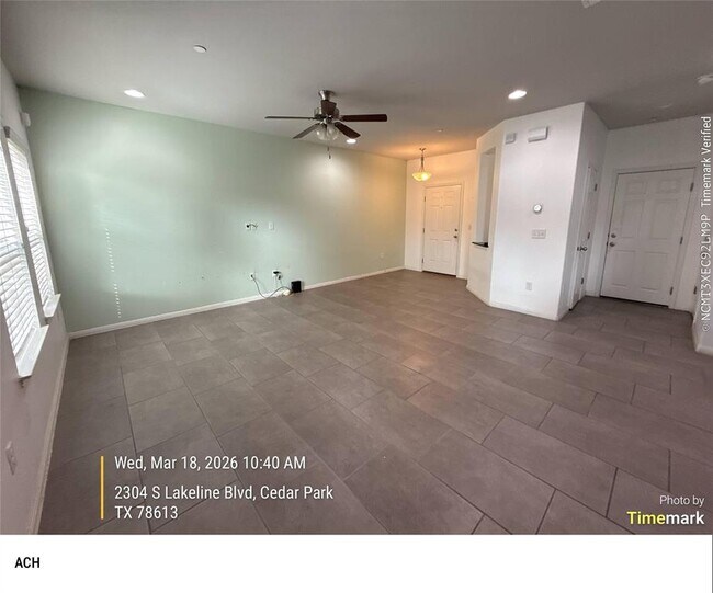 Building Photo - 2304 S Lakeline Blvd