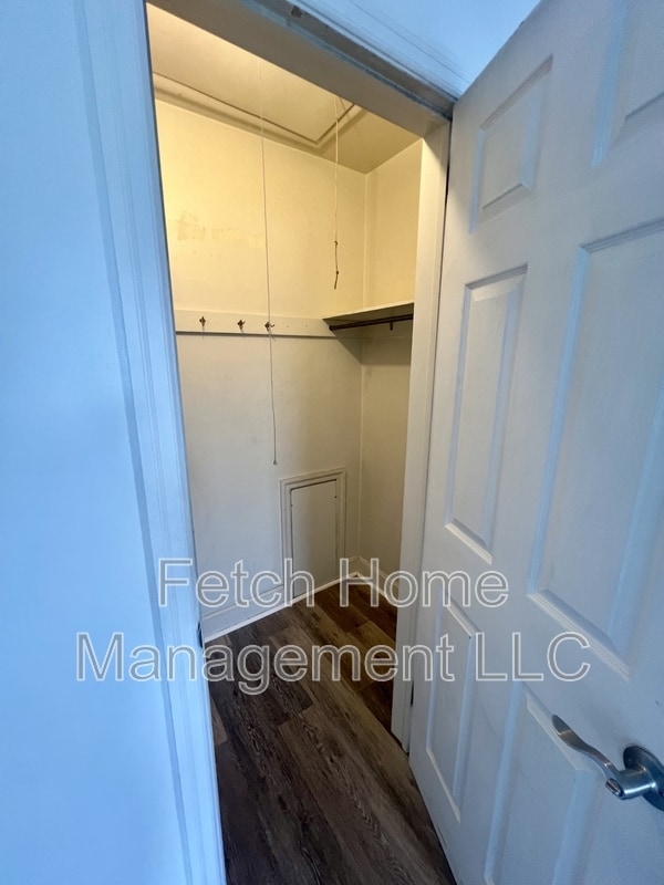 Building Photo - 2861 Horseshoe Pike