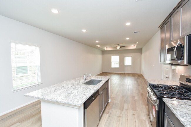 Building Photo - 8319 Bristlecone Pne Wy