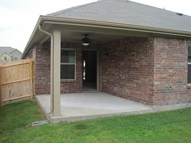 Building Photo - 5908 Valley Haven Way