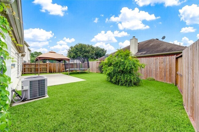 Building Photo - 14027 Coveney Dr