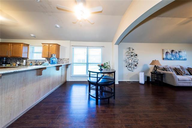 Building Photo - 9145 Gaspard Ct