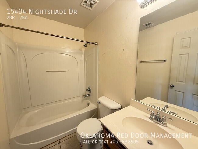 Building Photo - 15404 Nightshade Dr