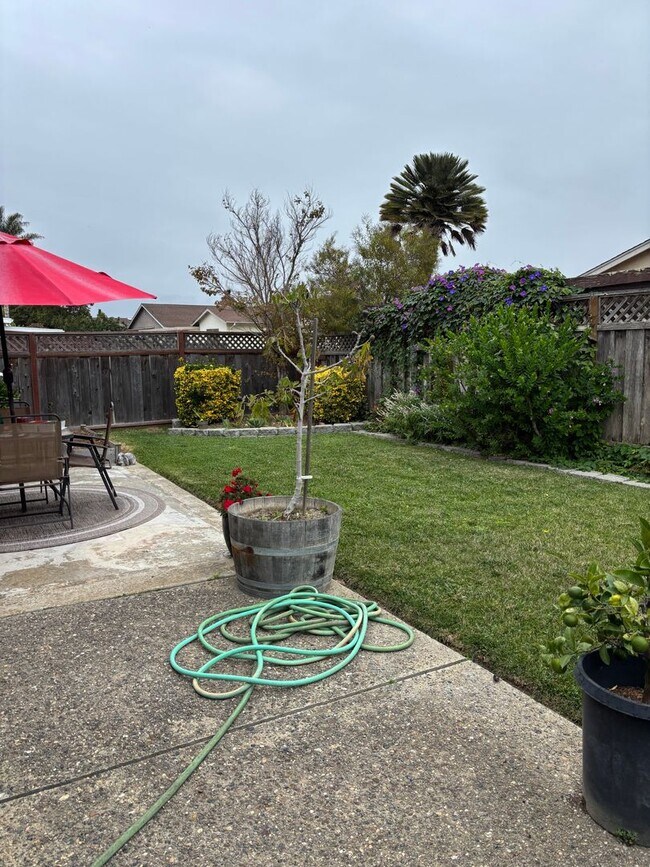 Building Photo - Beautiful Home in Watsonville - 55+ Community